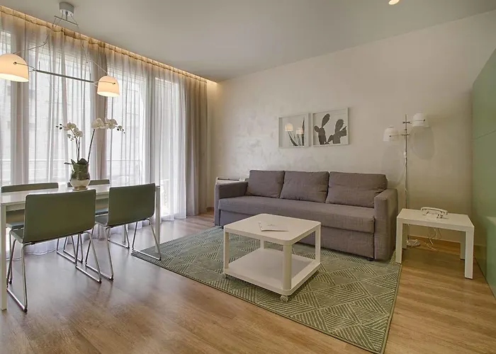 The - Serviced 4*