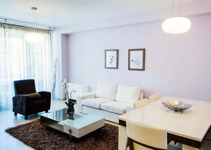 The - Serviced Aparthotel 4*